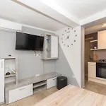 Kristina Apartman Donji Karin