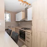 Kristina Apartman *
